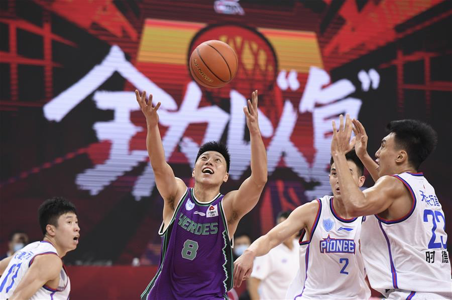 西藏男篮奋力拼搏，全力以赴冲刺胜利的简单介绍